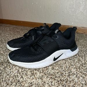 Nike Running Sneaker Tennis Shoe